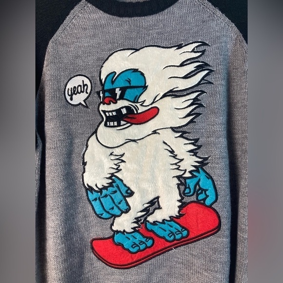 Cropp Design Lab Poland Bigfoot Sweater Men's Size Medium - Picture 4 of 12